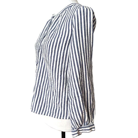 Universal Thread blue white stripes popover XS top cotton button front - Picture 2 of 6
